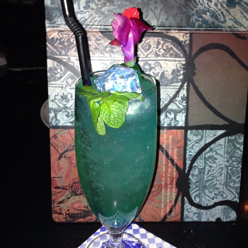 マッドハッターのてまねき(迷宮の国のアリス )