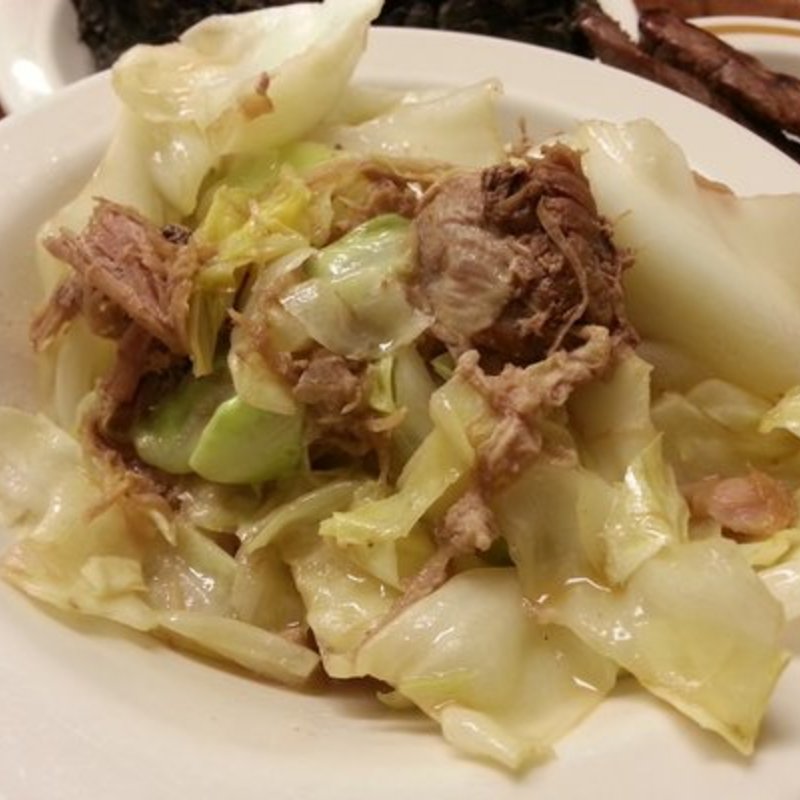 Kalua pig and cabbage(People’s Cafe)