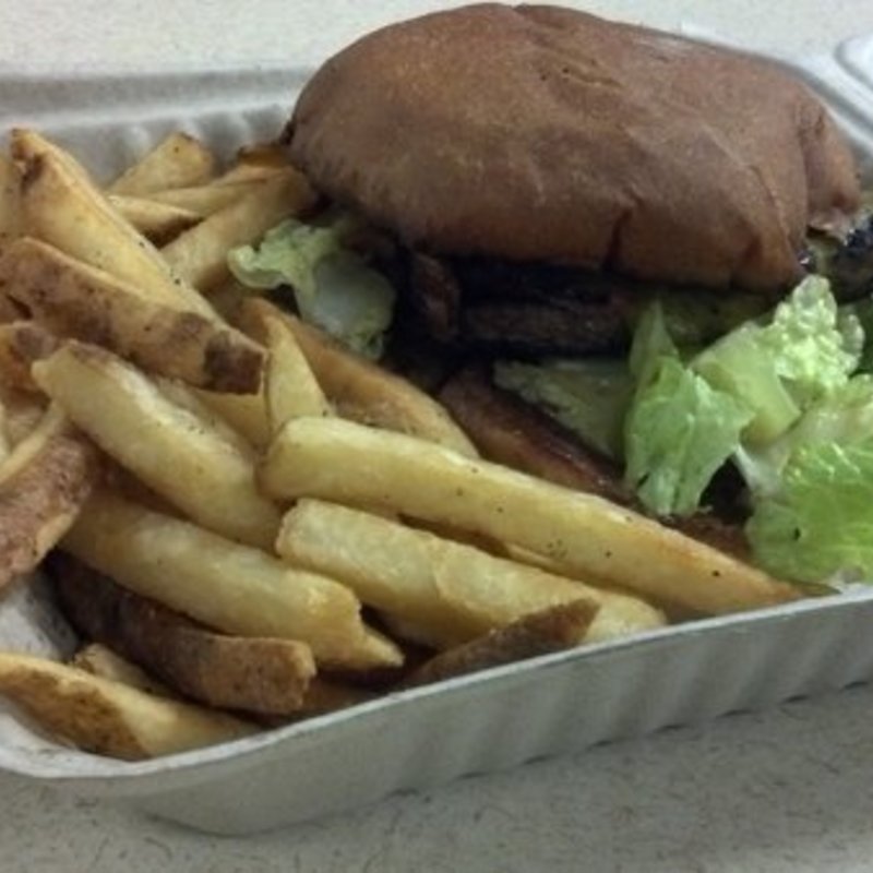 BBQ Bacon Cheddar(Bistro! Downtown)