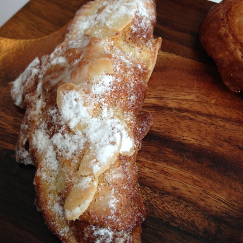 アーモンドクロワッサン（s）(Monsieur Spoon)