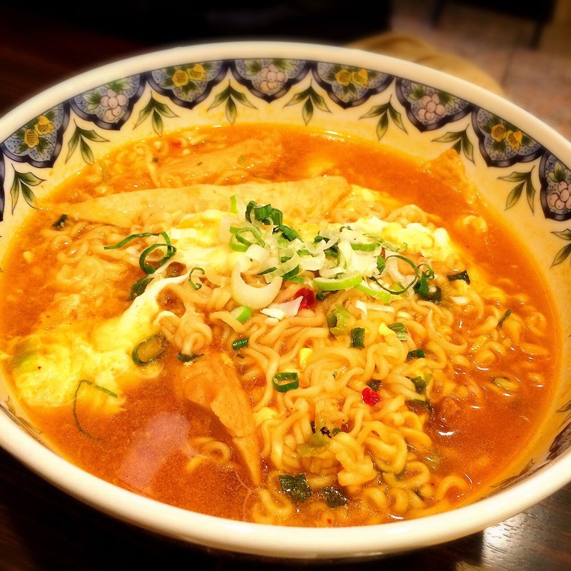 明洞ラーメン(明洞のり巻き新大久保店)