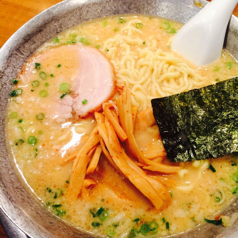 みそラーメン(屯ちん 池袋本店)