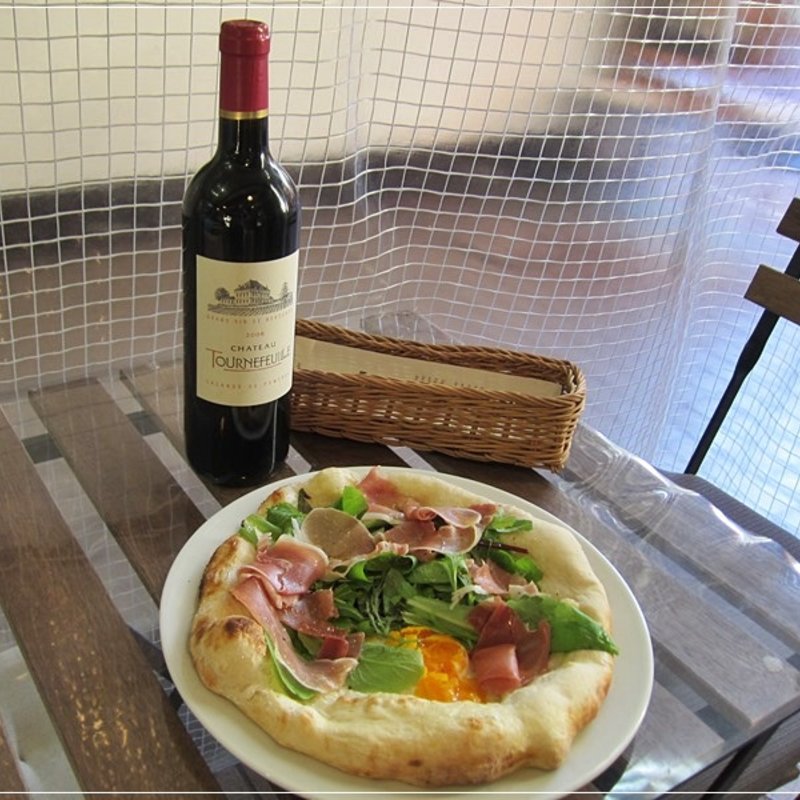 生ハムとルッコラのビスマルク(どんでん返し)