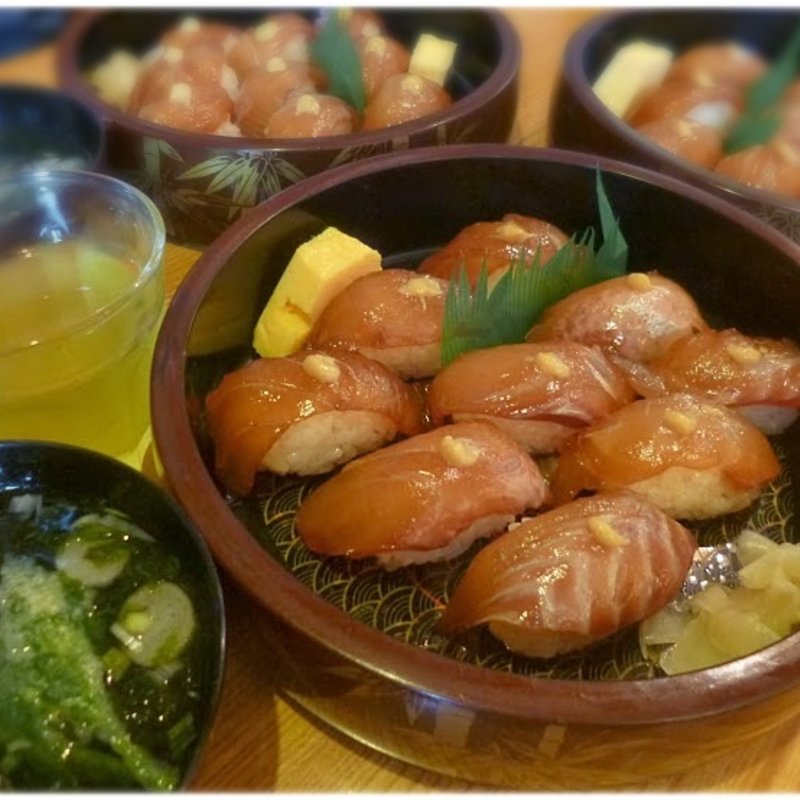 島寿司(栄寿司)