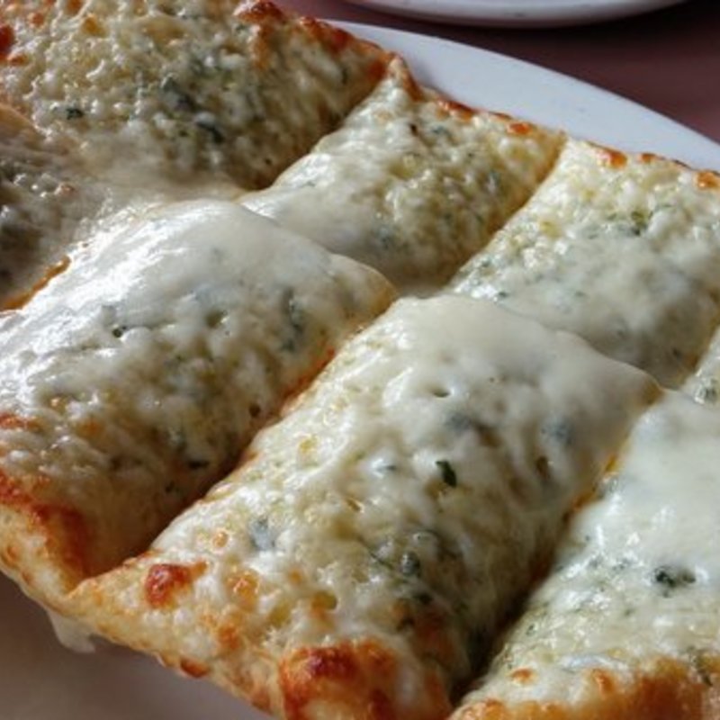 Garlic cheese bread(La Pizza Rina)