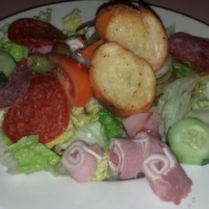 Italian Salad(La Pizza Rina)
