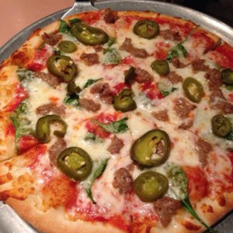 Jalapeño spinach and sausage　pizza(La Pizza Rina)