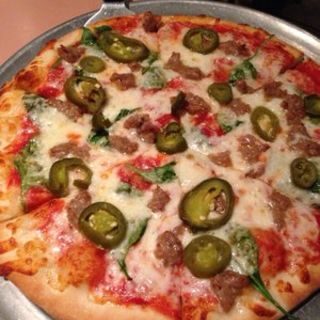 Jalapeño spinach and sausage　pizza(La Pizza Rina)