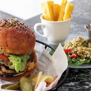 Surf and Turf Burger(EAT)