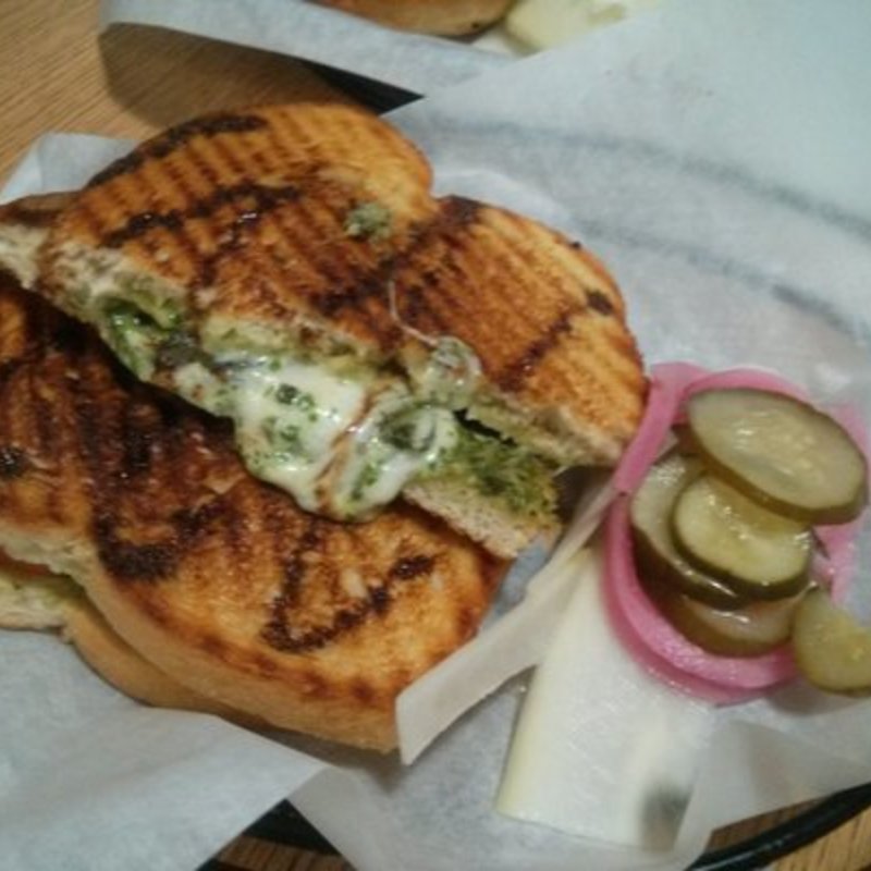 Summer Tomato and Basil Panini(EAT)