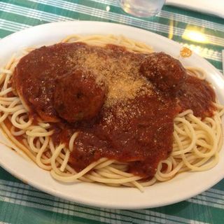 Spaghetti with meatballs(Rosarina Pizza)