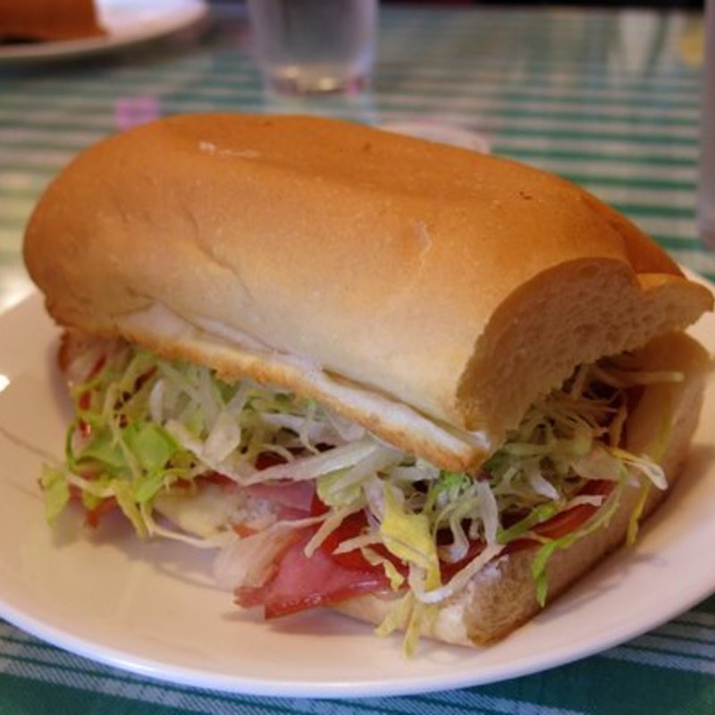 ham, pepperoni, & cheese sub(Rosarina Pizza)