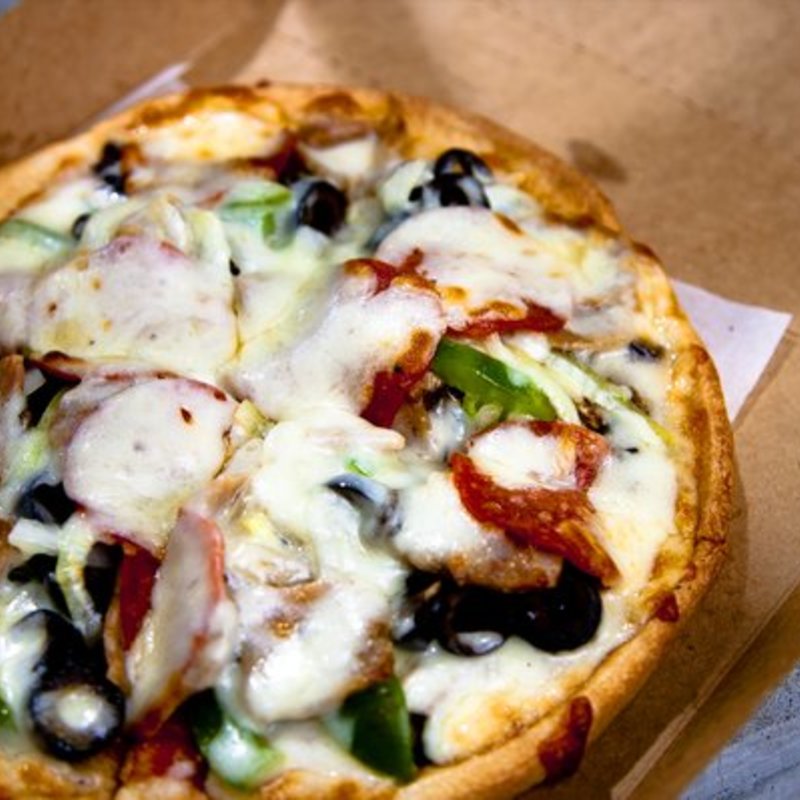 personal pan pizza(Rosarina Pizza)