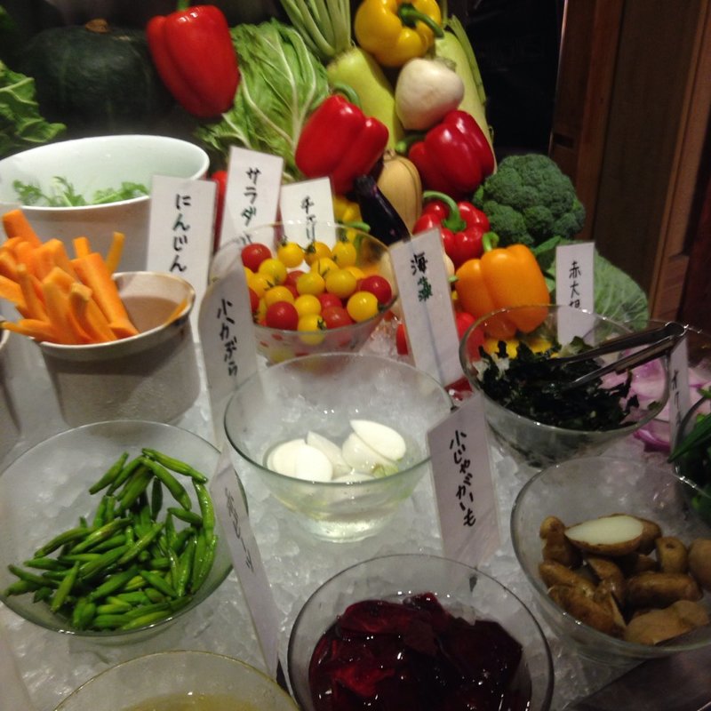 サラダバー(お野菜とワイン 美山Ｃａｆｅ 梅三小路店)