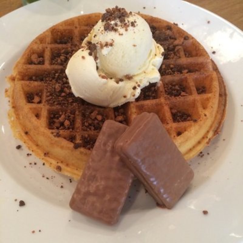 Tim Tam waffle(Tucker & Bevvy Breakfast )