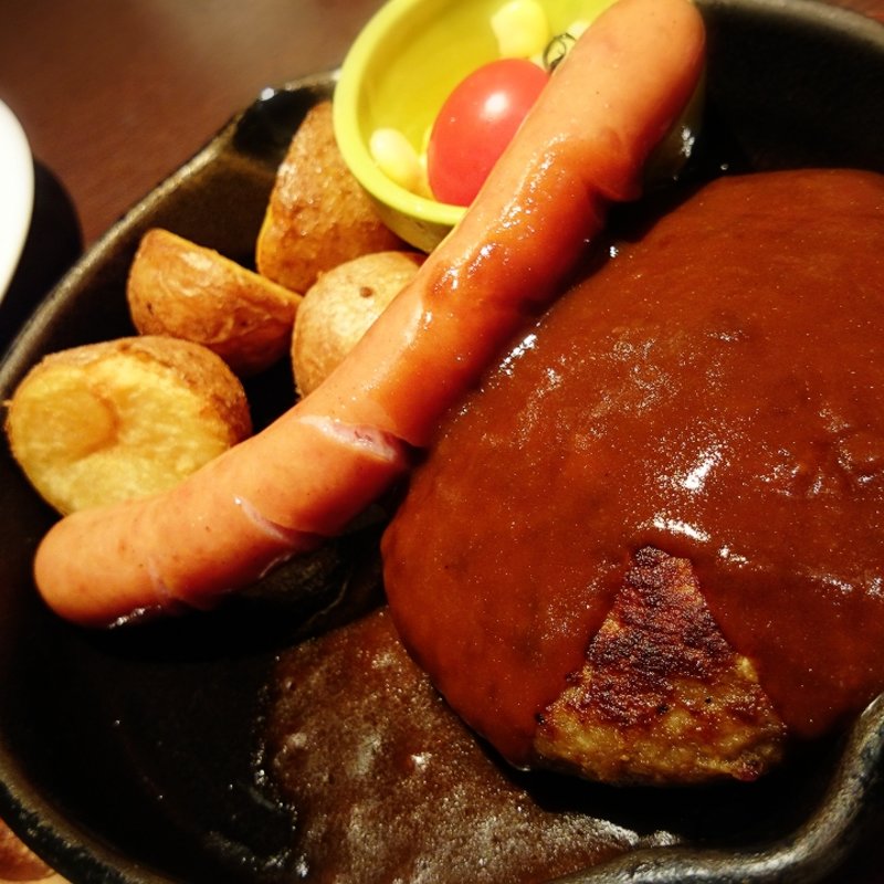 デミバーグ(銀座ライオンLEO ヤエチカ店)