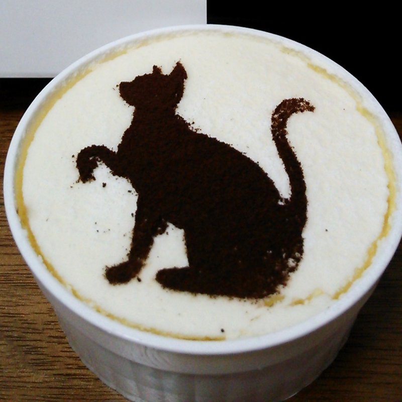 黒ねこのティラミス(シャ・ノワール 鶴見緑地店 )