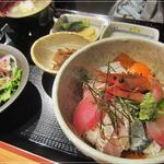 海鮮丼(至福の富山湾 海鮮山鮮)