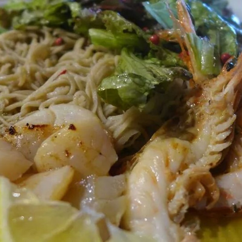 エビとホタテのそば(悠日カフェ )