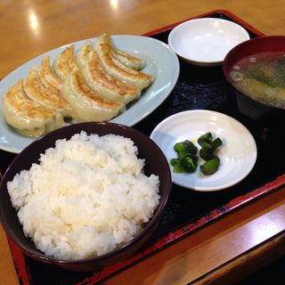 餃子定食(みんみん)