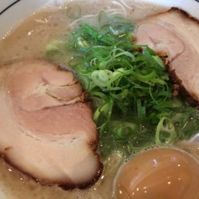 半熟卵ラーメン(かんしゃく魂 )