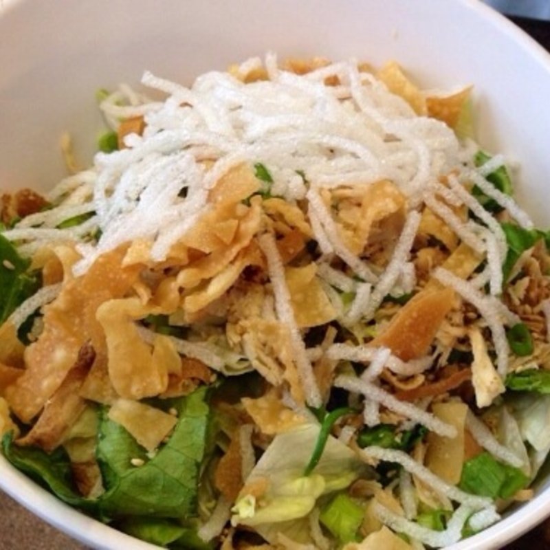 Hawaiian chicken salad(Aloha Pizza )