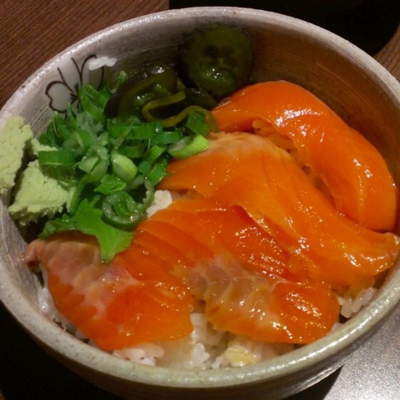 Sashimi Salmon bowl(Jidaiya Ramen Dining)