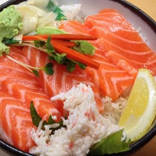 Sashimi Salmon bowl(Sushi Island)