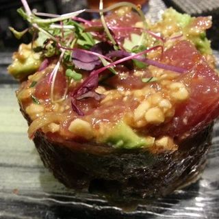 Poke with wasabi smear(Stage Restaurant)