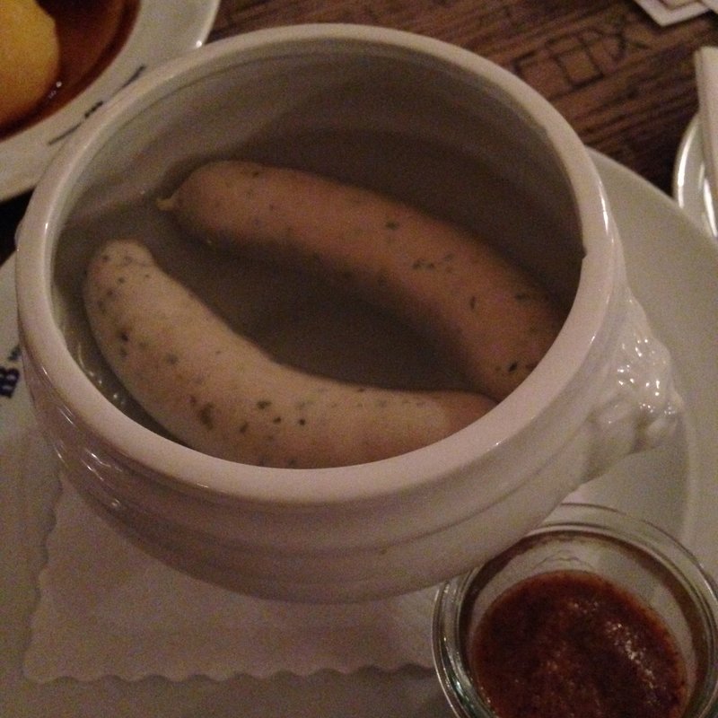 ドイツ名物白ソーセージ(Hofbrauhaus)