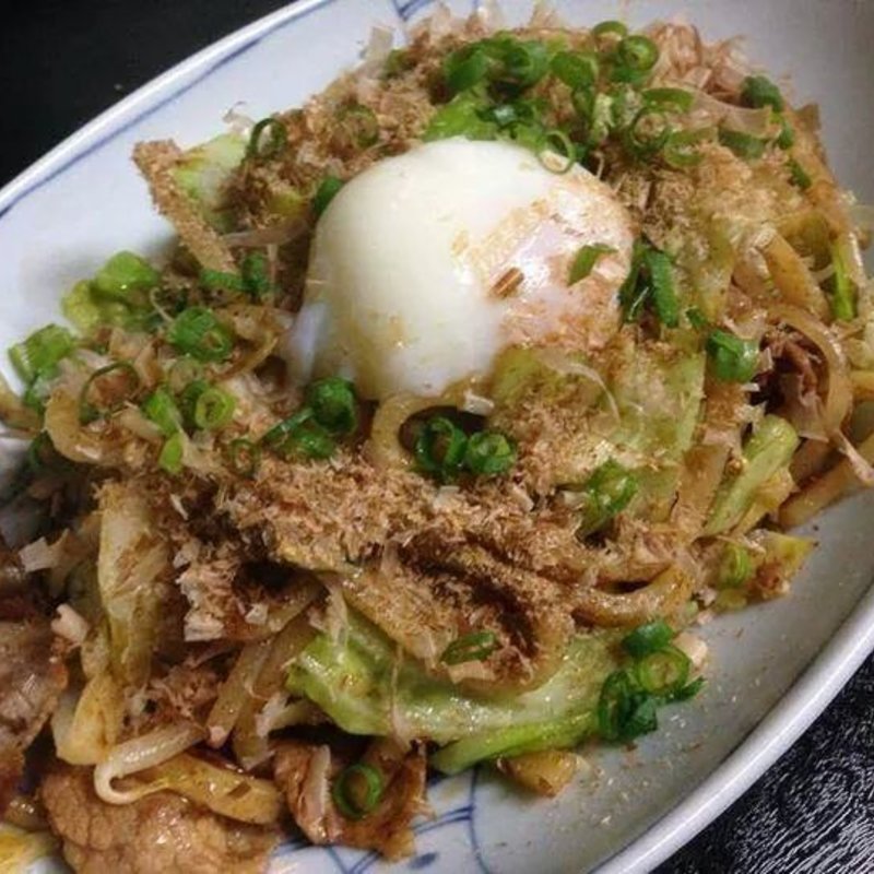 焼きうどん(ごはん屋 たんぽぽ )