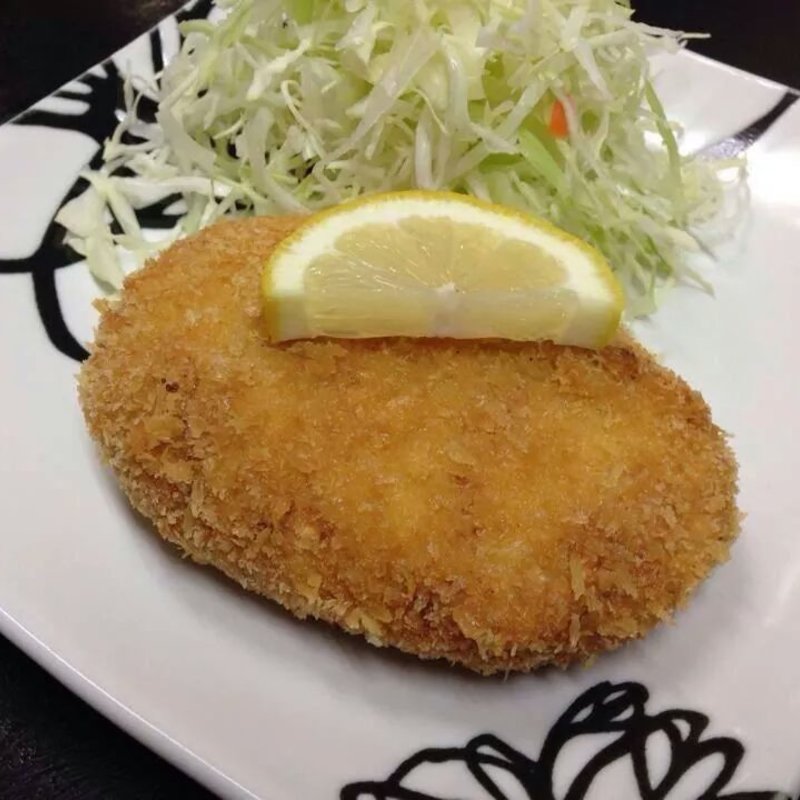 メンチ(ごはん屋 たんぽぽ )