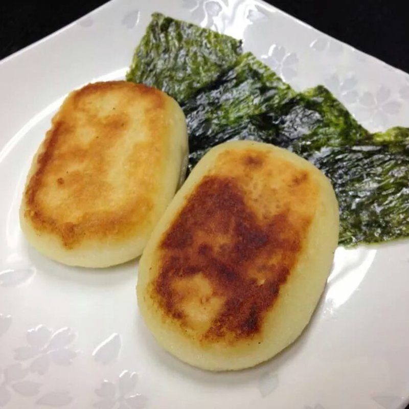 芋もち焼き(ごはん屋 たんぽぽ )