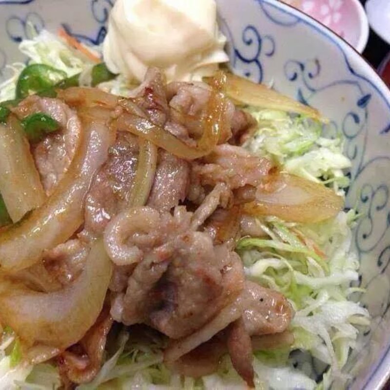 豚の焼肉丼(ごはん屋 たんぽぽ )