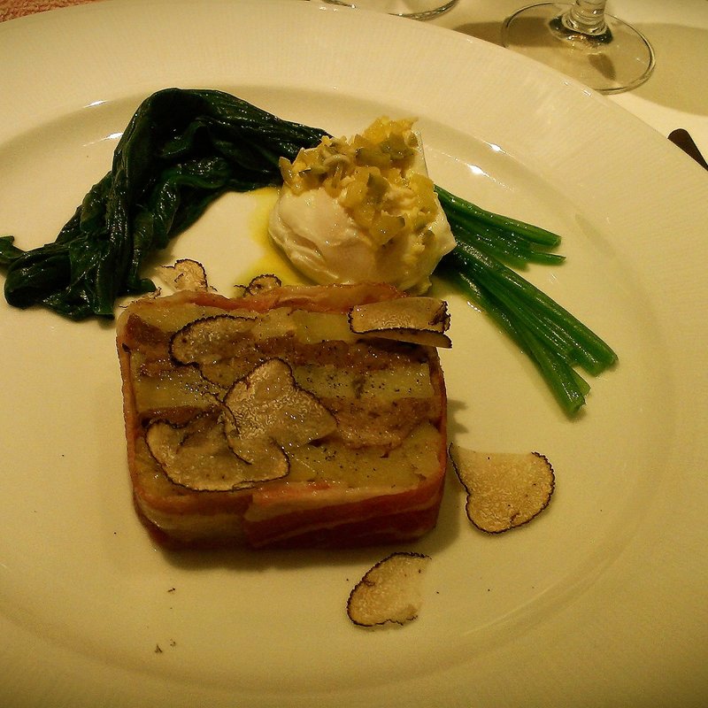 ポーチドエッグ(セ シュエット （【旧店名】LA CHOUETTE DE BONHEURE）)