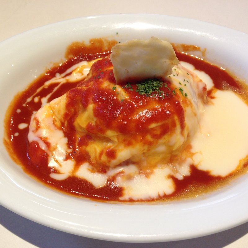 選べるランチ（トマトクリームソースオムライス）(オムライス レストラン 卵のアート 博多麦野店)