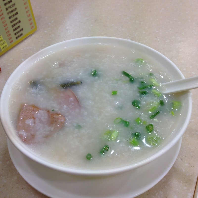 豚レバーのおかゆ(洪利粥店茶餐廳)