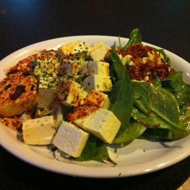 Spinach Tofu Salad(Imua Lounge)