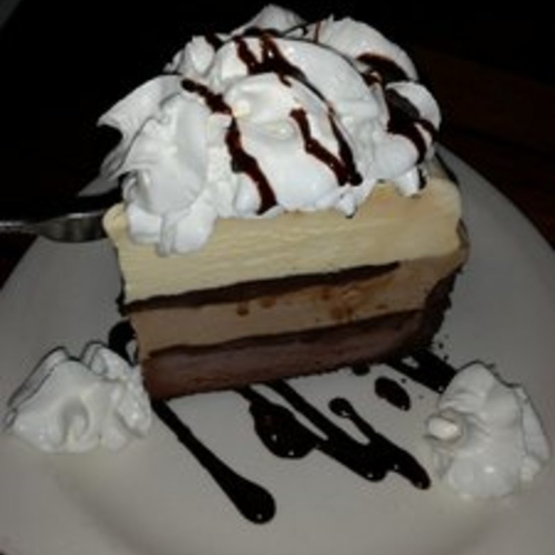 Ice cream cake(Chart House Waikiki)