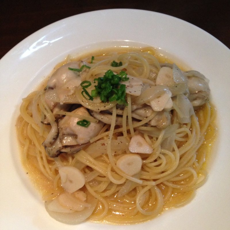 牡蠣のボンゴレ(レストラン ファーストシーン )