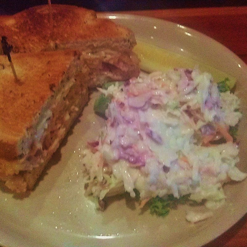 MahiMahi Sandwich(Miller's Ale House)
