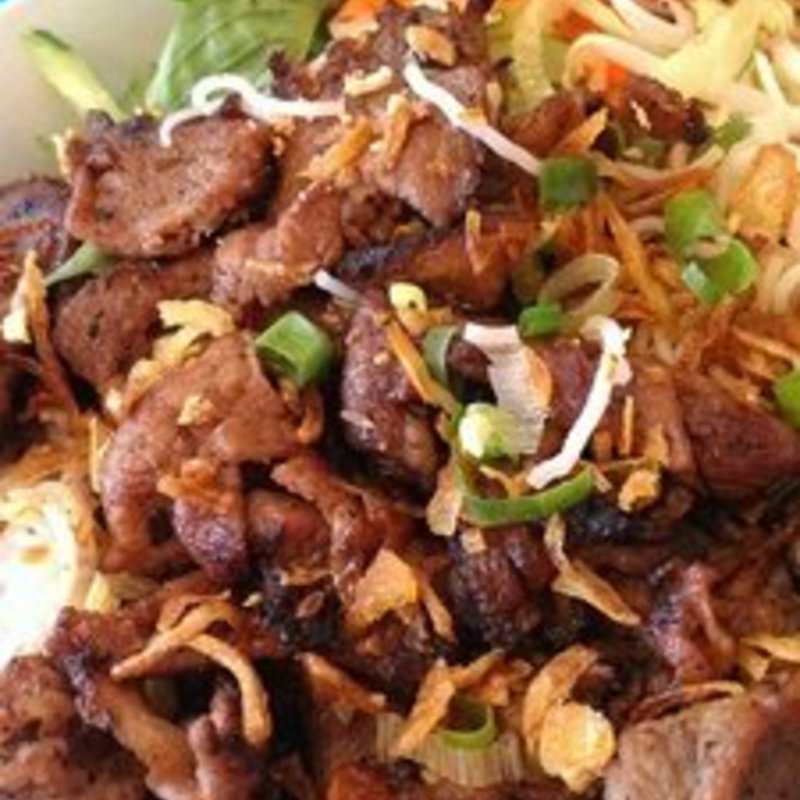 Vermacelli with grilled pork(Pho Bistro 2)