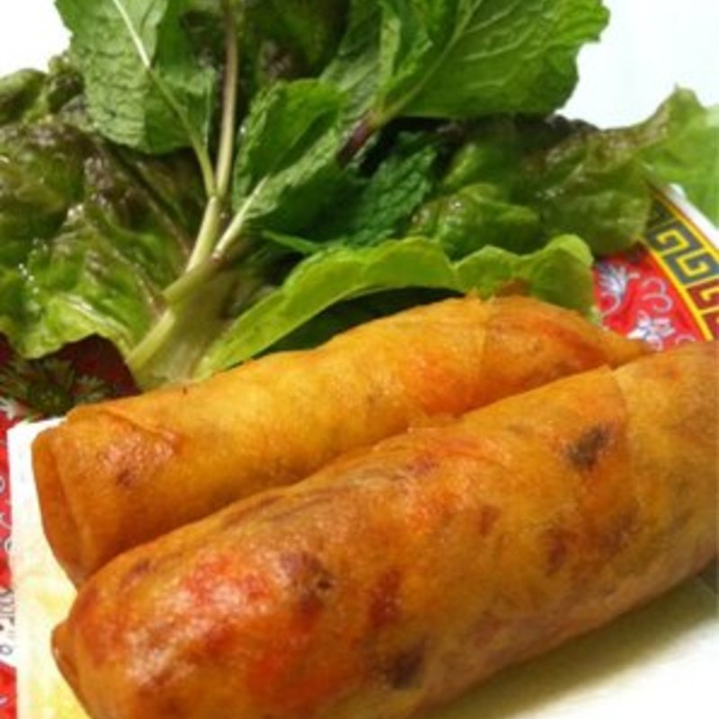 spring rolls (Pho Huong Lan)