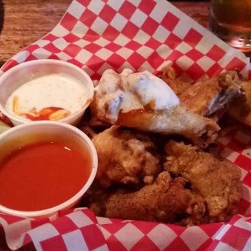 Hot Buffalo Wings(The Shack)