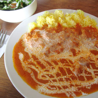 トマトクリームのチキンカレー(深煎自家焙煎珈琲 星霜珈琲店)