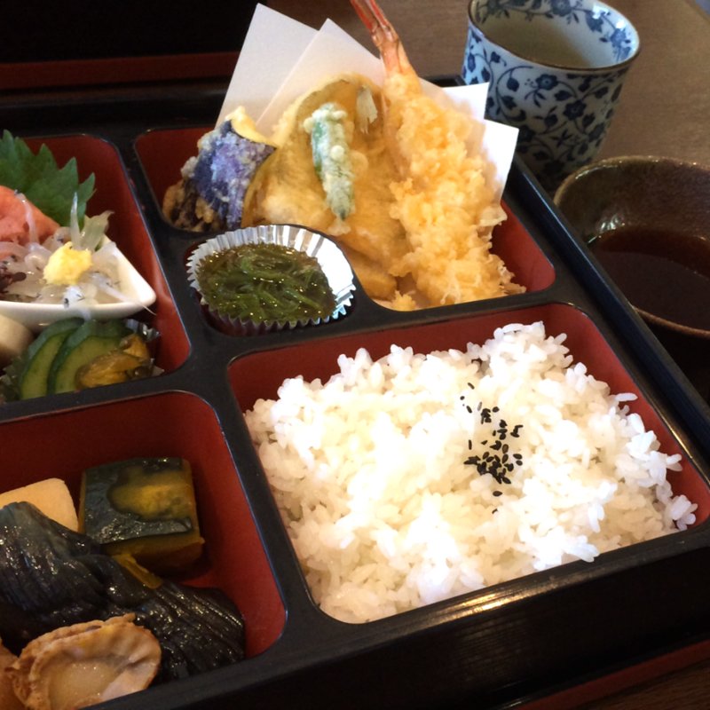 新風弁当(和風家　新風)