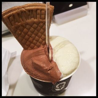 ジェラートSサイズ(プレミアム マリオジェラテリア 伊勢丹新宿店)