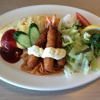 お子様エビフライランチ 鹿児島空港 Royal Sky Garden Cafe の口コミ一覧 おいしい一皿が集まるグルメコミュニティサービス Sarah