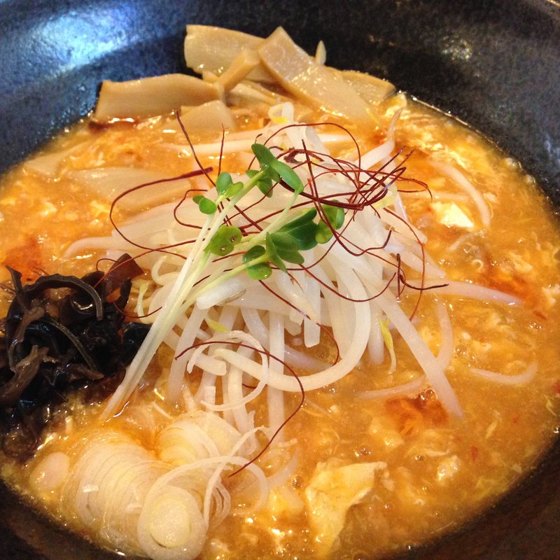 サンラータン麺(らーめん　玉彦)