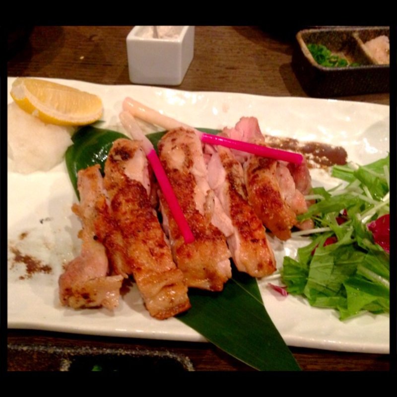 日南鶏 もも肉一枚焼き(さかえや 恵比寿本店)